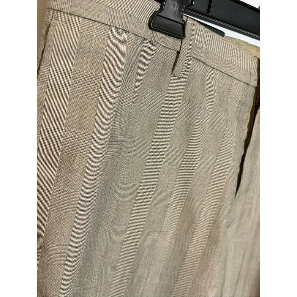 NWT Banana Republic Non-Iron tan cotton Slim Fit pants - 36x32